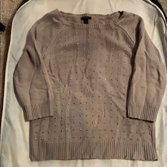 2 sweaters - Picture 5 of 7